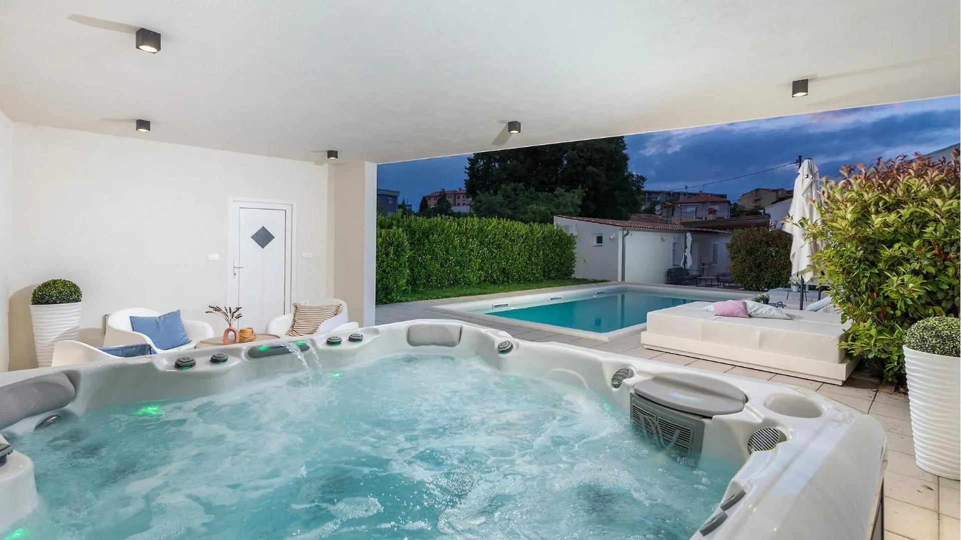 Lovely Home In Pula With Wifi Holiday home